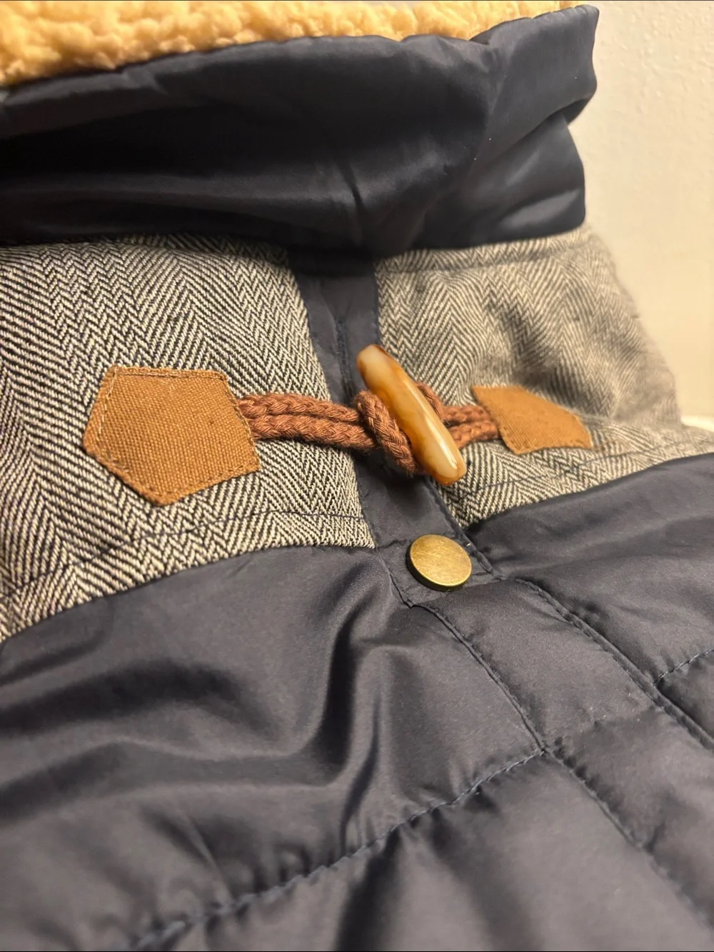 Plush-Lined Navy Dog Winter Coat with Hood